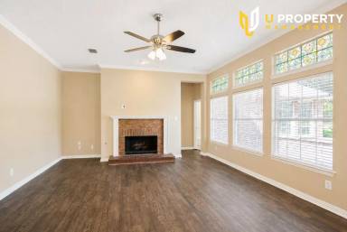 Main picture of 5605 Belle Chasse Ln