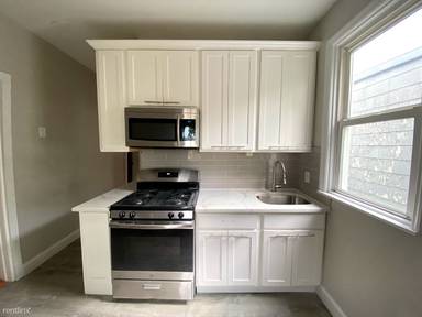 Main picture of 210 Grant Ave