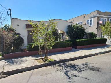 Main picture of 5154 Fountain Ave