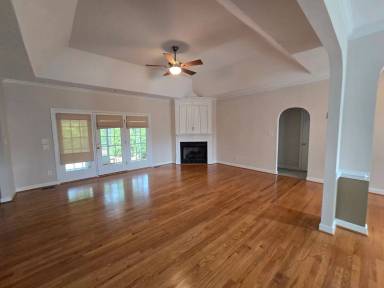 Main picture of 3517 Harbison Ct