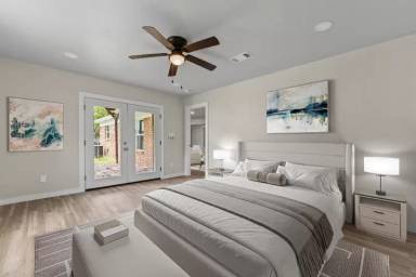 Main picture of 4128 Hillcrest Dr