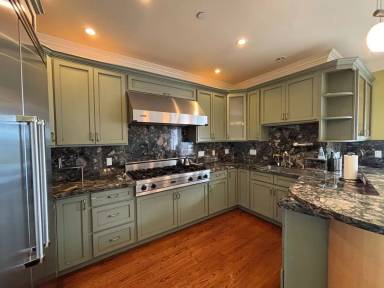 Main picture of 707 Berkshire Dr
