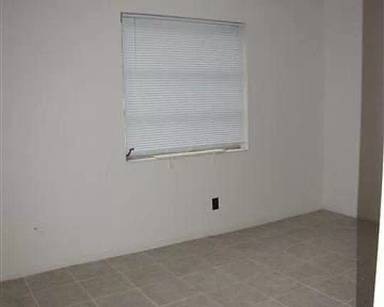 Main picture of 705 American Blvd