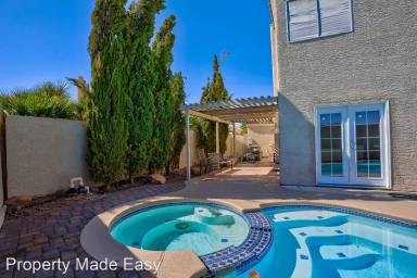 Main picture of 274 Sunshine Springs Ct
