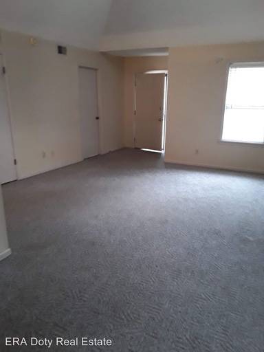 Main picture of 1612 Brooke Cir