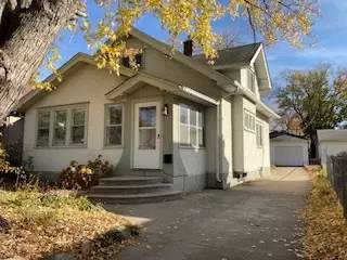 Main picture of 3007 Grand St NE
