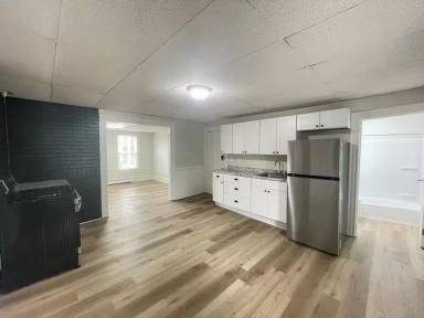 Main picture of 118 Beech St