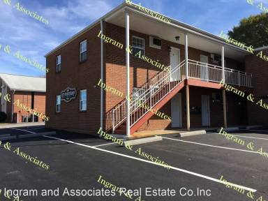 Main picture of 1212 W City Point Rd