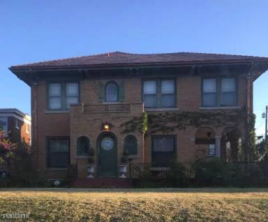 Main picture of 633 NE 18th St