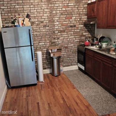 Main picture of 346 Gates Ave