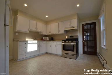Main picture of 12 Presentation Rd
