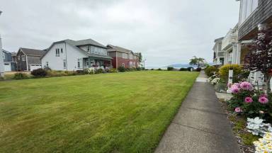 Main picture of 255 29th St