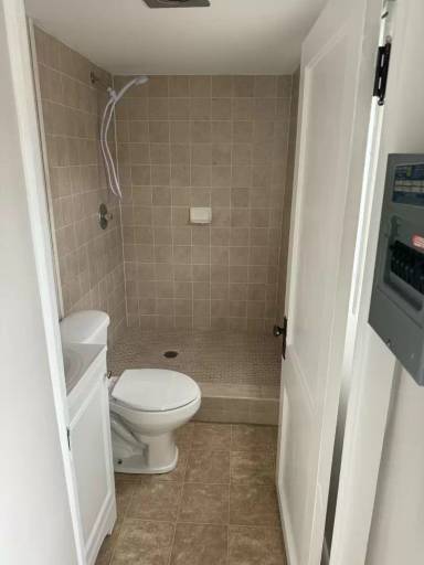 Main picture of 1009 Russell St