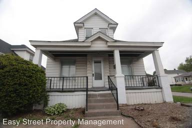 Main picture of 1723 W Locust St