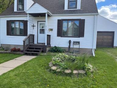 Main picture of 416 N Madison St