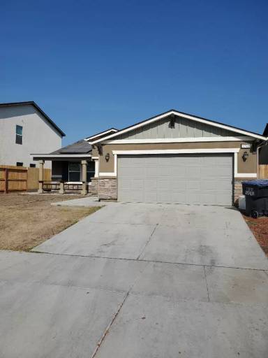 Main picture of 1712 N Arroyo St