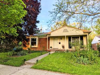 Main picture of 2648 Prairie St