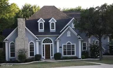 Main picture of 2234 Southern Oaks Dr