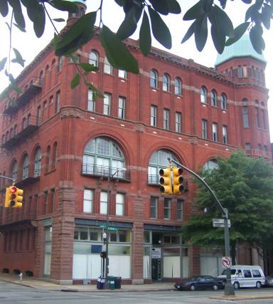 Main picture of Adams at Broad - 517