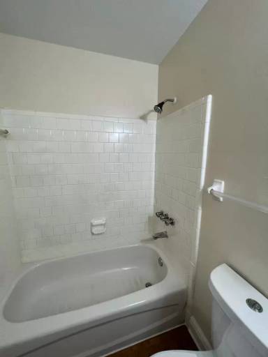 Main picture of 4933 Yacht Harbor Dr