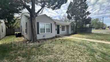 Main picture of 3317 26th St