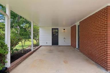 Main picture of 5317 Oldcastle Ln