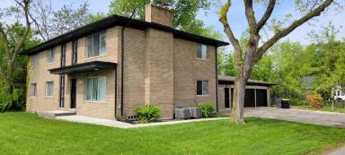 Main picture of 34475 Jefferson Ave