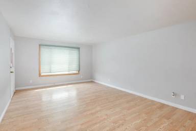 Main picture of 1722 E Broadmor Dr