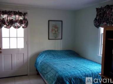 Main picture of 97 Ledgewood Dr