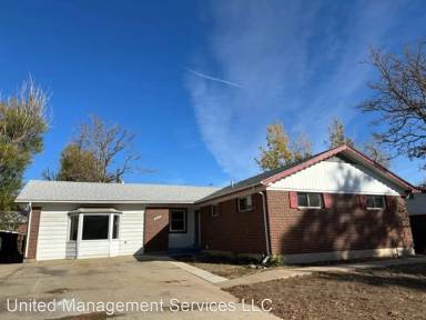 Main picture of 1025 Elmer Dr