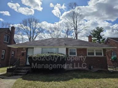 Main picture of 22431 Lyndon St