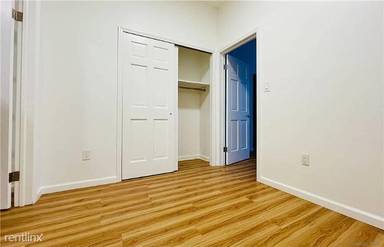 Main picture of 1682 Grove St