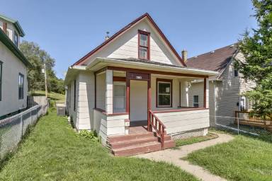 Main picture of 616 Hickory St