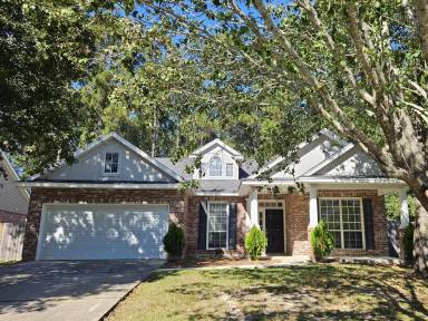 Main picture of 863 Cole Ct