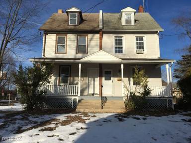 Main picture of 601 Poquessing Ave