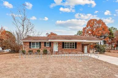 Main picture of 915 Kaywood Dr