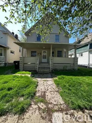 Main picture of 3315 Woodbridge Ave