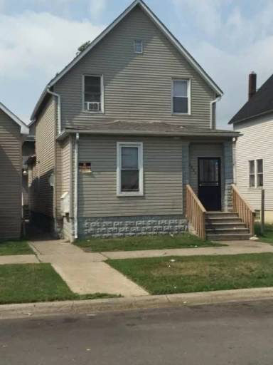 Main picture of 4524 Magoun Ave