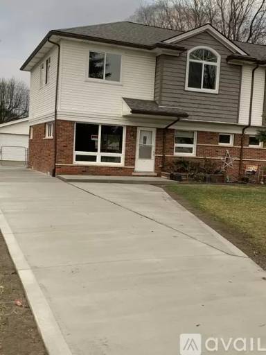 Main picture of 23231 Lynnhurst St