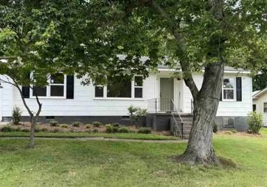 Main picture of 1929 Lookout St