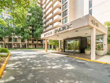 Main picture of Hyde Park Condominiums