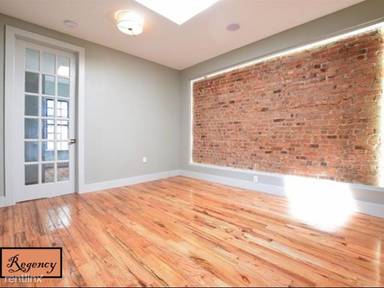 Main picture of 39 Granite St