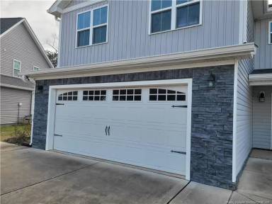 Main picture of 120 Cove Pl