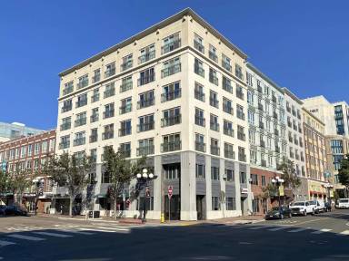 Main picture of Gaslamp City Square Condos
