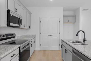 Main picture of 8917 James Creek Dr