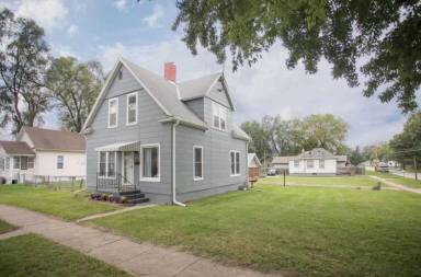 Main picture of 1904 S 8th St