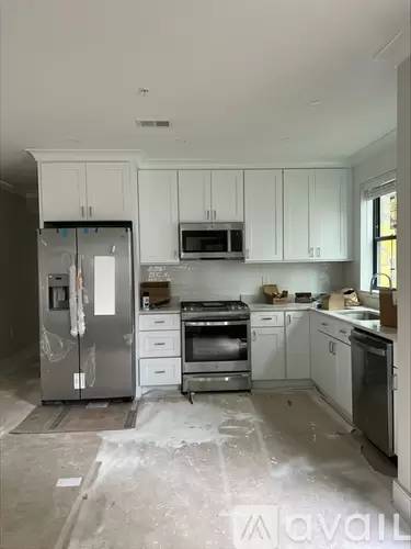 Main picture of 283 Lamartine St