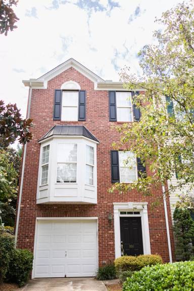 Main picture of 109 Cambria Ct