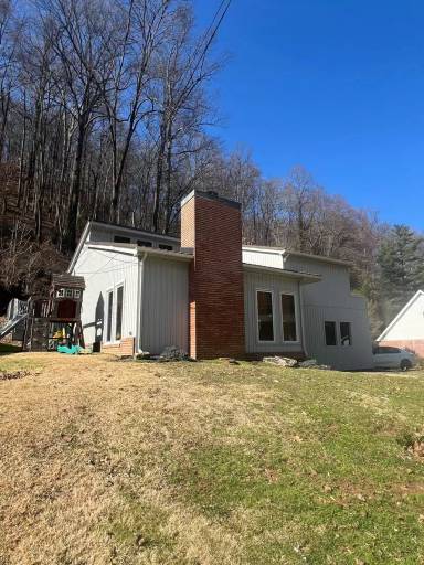 Main picture of 933 Chappell Rd
