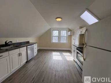 Main picture of 628 Whalley Ave